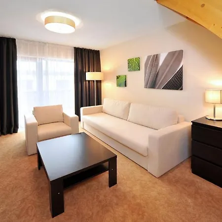 Via Jasna Wellness アパートホテル Liptovský Mikuláš