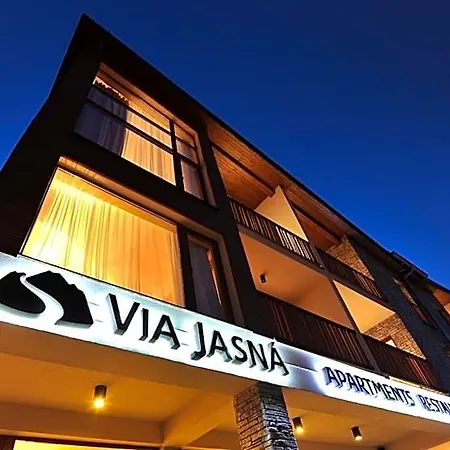מלון דירות Via Jasna Wellness 4*