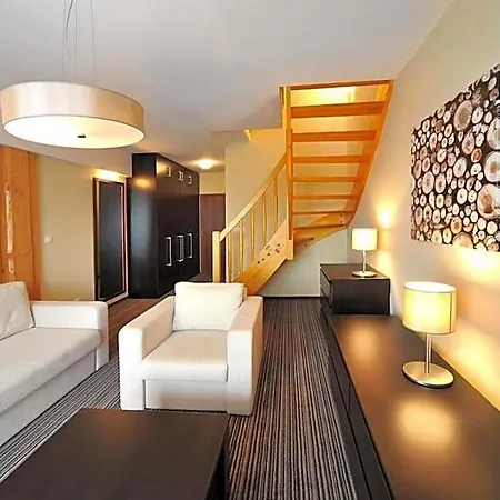 Hotel apartamentowy Via Jasna Wellness 4*